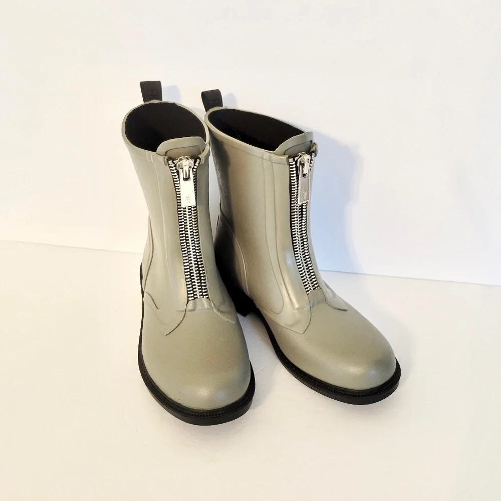 Frye Storm Zip Gray Rain Boot - 7